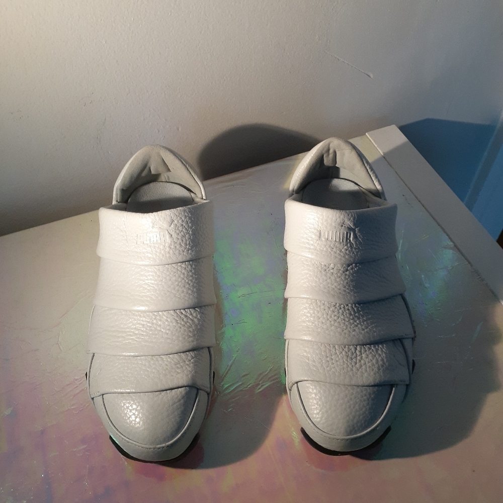 Adidas satori white low top sneakers